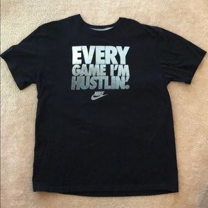 Nike Graphic Tee
